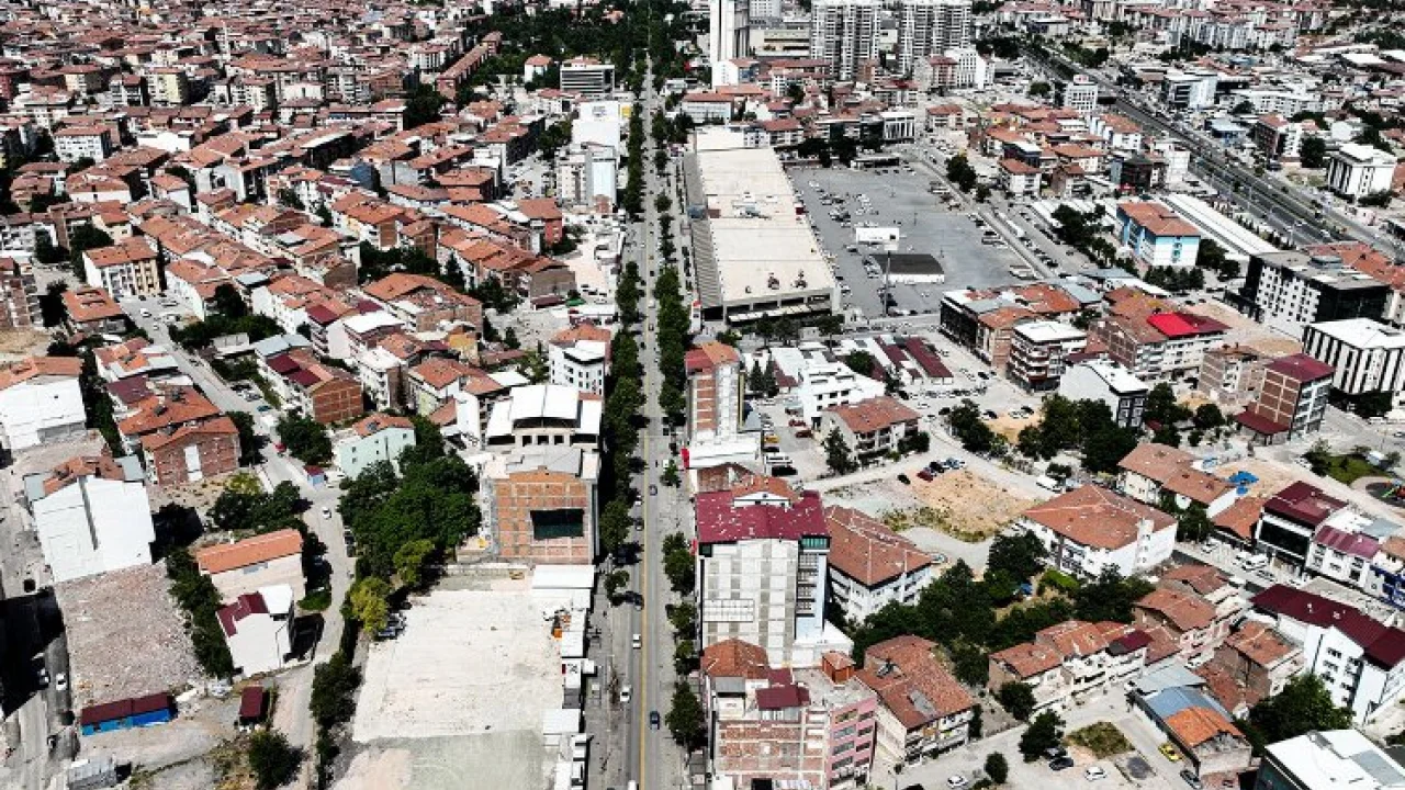 Malatya'da 13 noktada geçici park alanları oluşturuldu -
