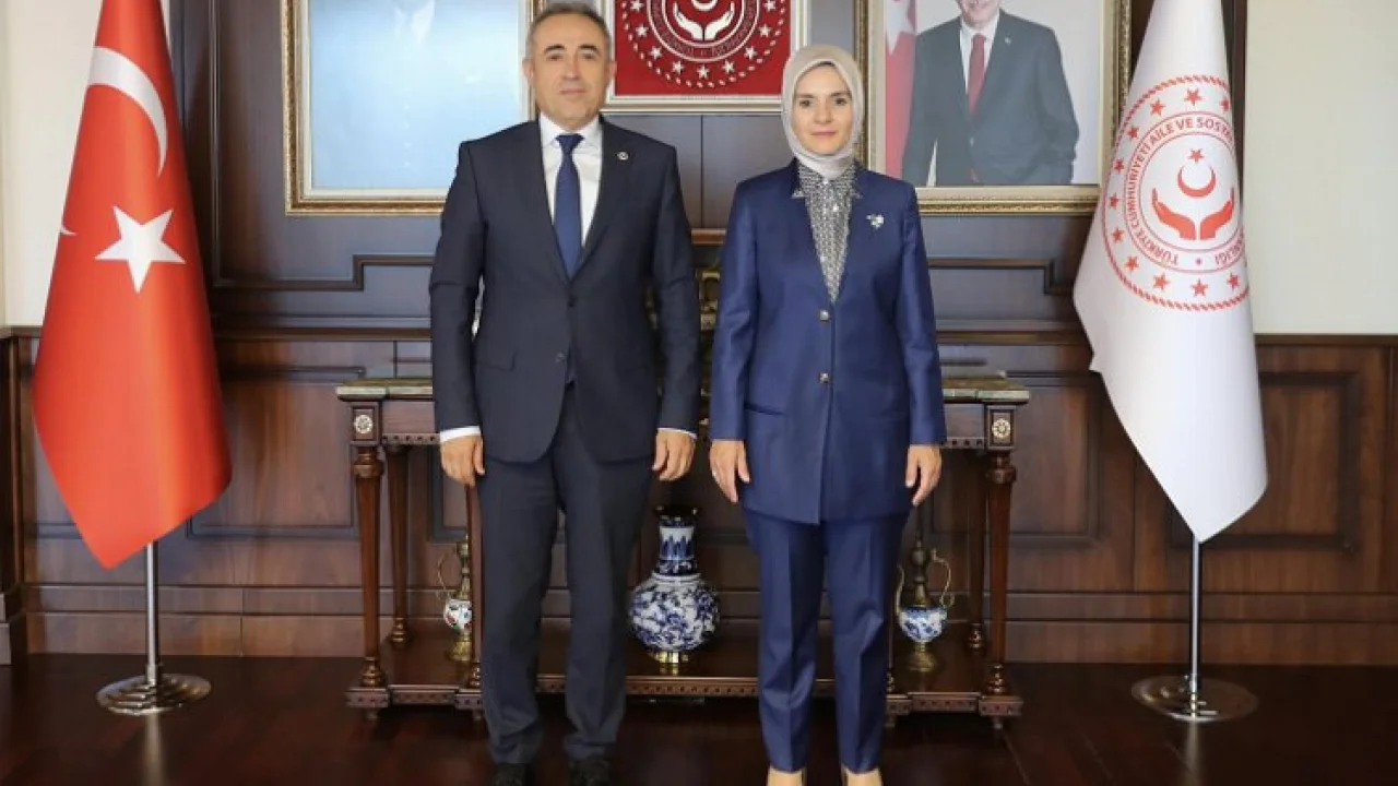 Milletvekili Karatutlu, Bakan Göktaş'ı ziyaret etti -