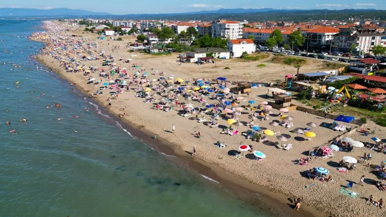 Sakarya'da hayat nöbetçileri 24 cana 'nefes' oldu -