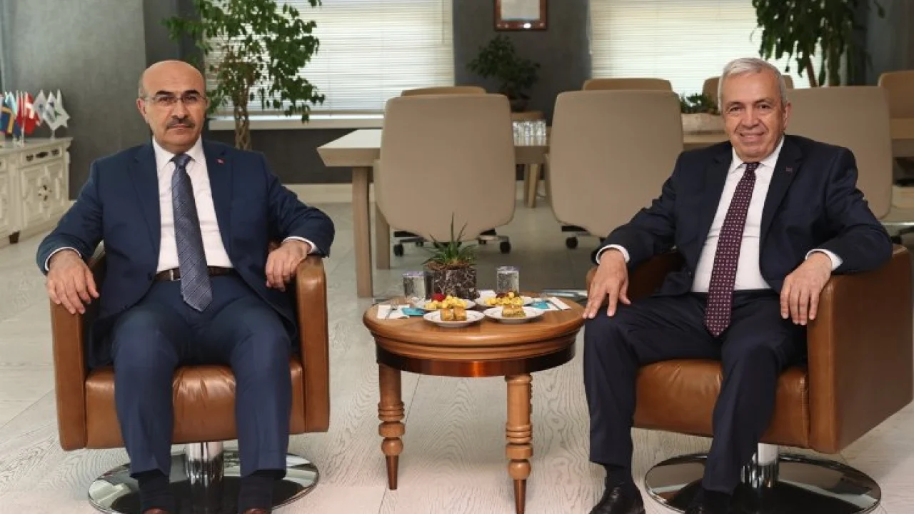 Vali Demirtaş’tan Nilüfer'e iade-i ziyaret -