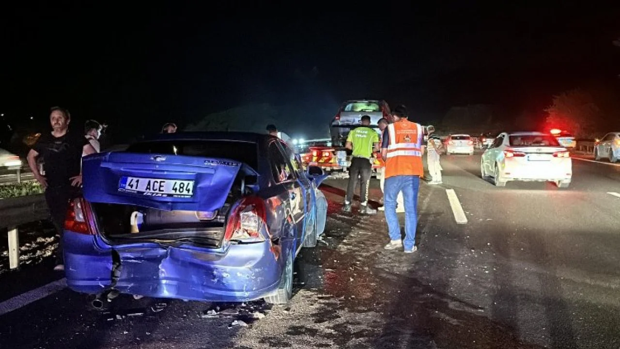 Anadolu Otoyolu'unda zincirleme kaza -