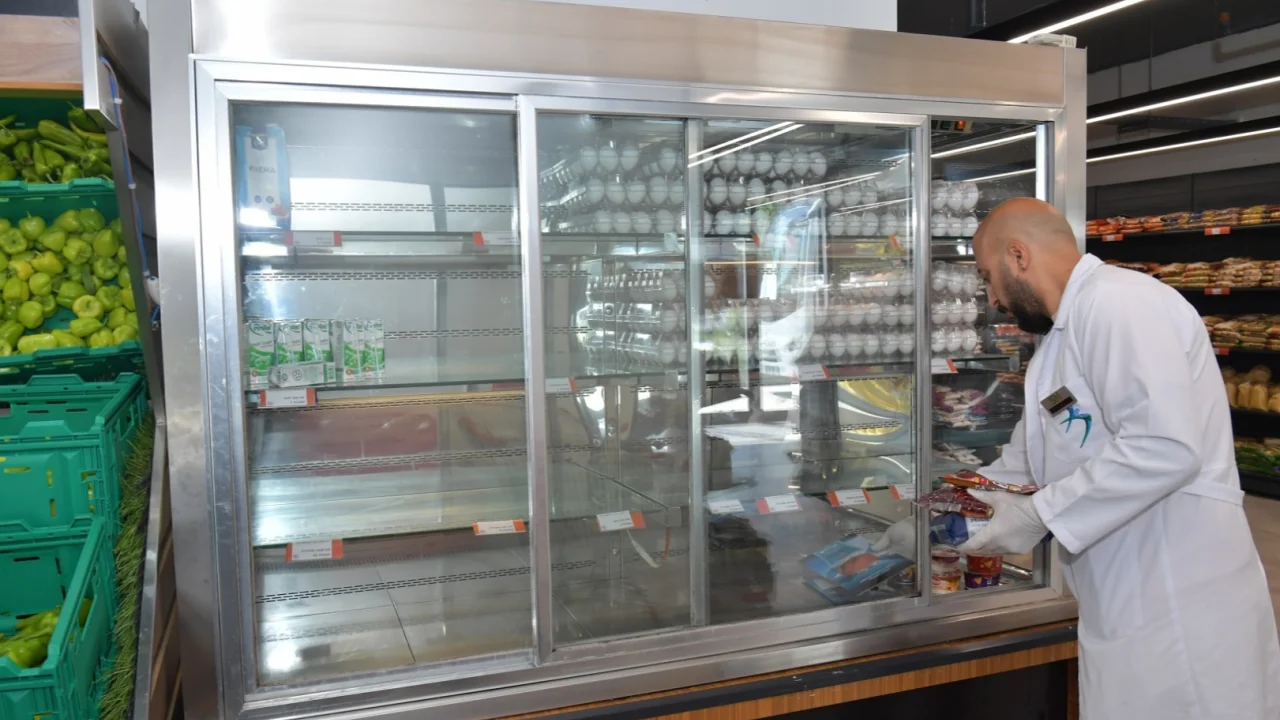 İstanbul Beylikdüzü'nde Gıda Bankası yardımlarına devam -