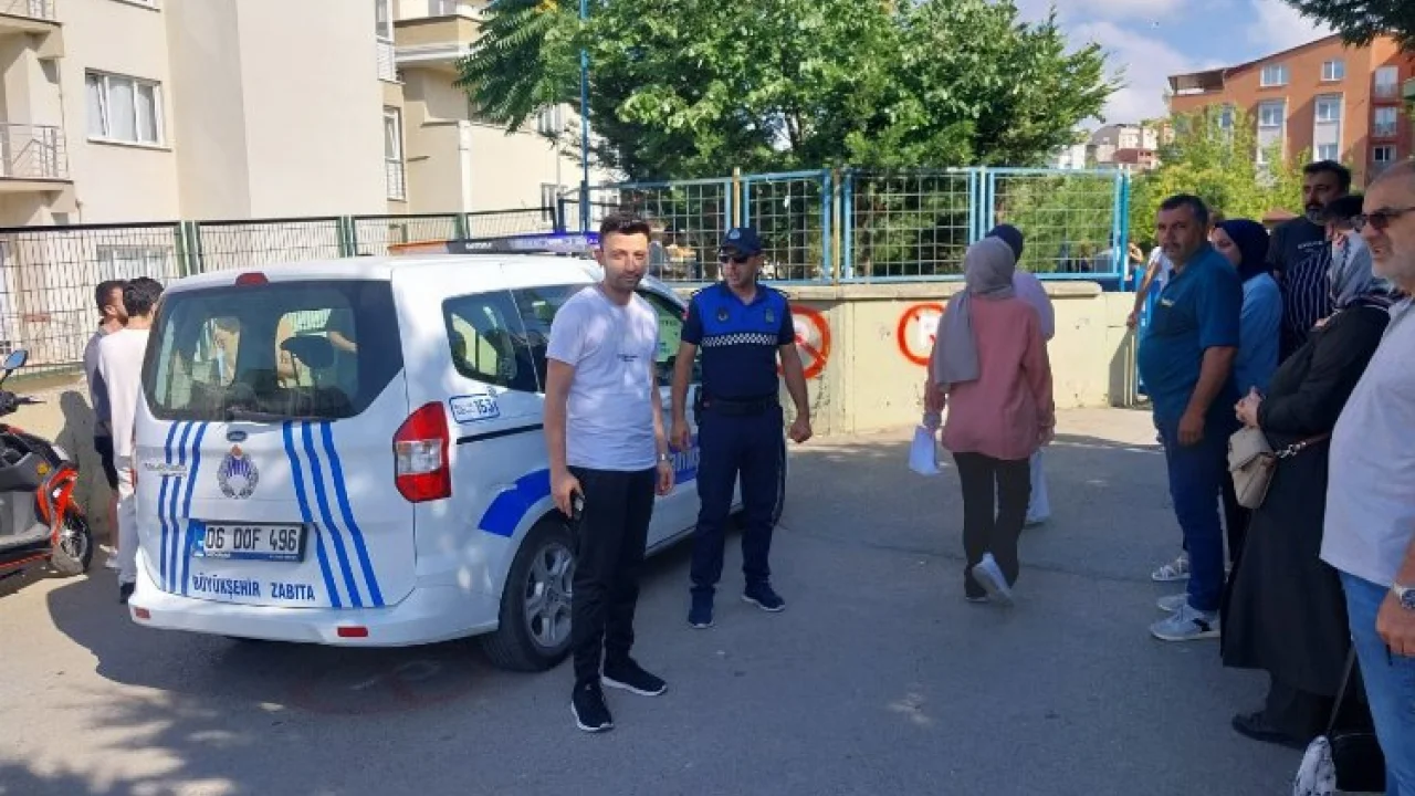 KPSS’ye geç kalanların imdadına Kocaeli Zabıtası yetişti -