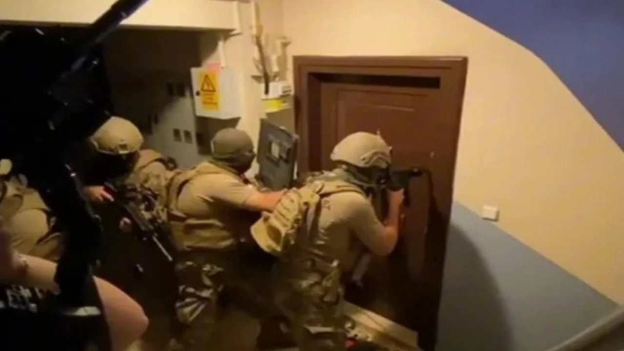 Kuyu 7'de 33 şüpheli yakalandı -