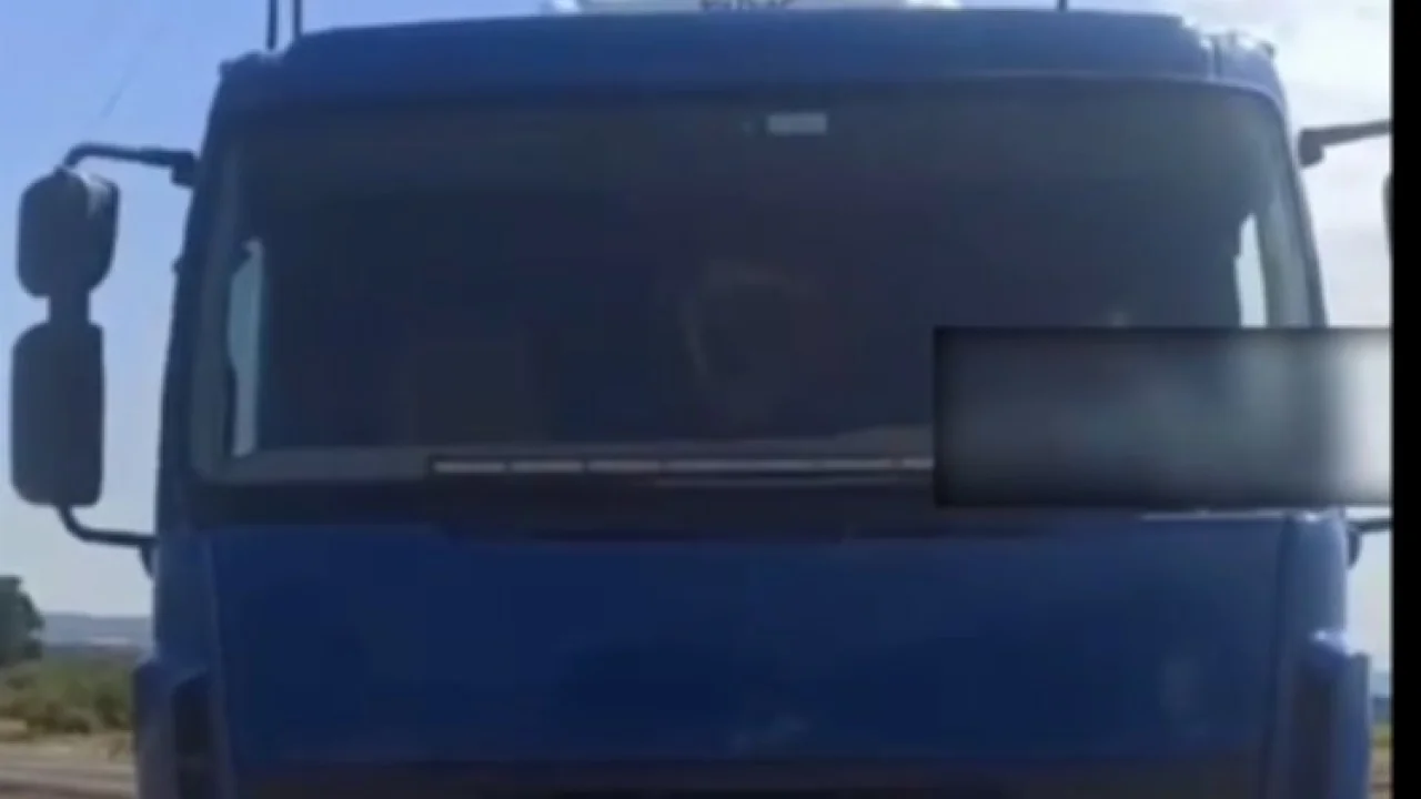 Mecidiye'de mevzuata aykırı çakar lamba cezası! -