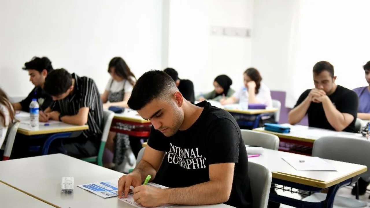 MURGEM’den YKS’de yüzde 83’lük başarı -