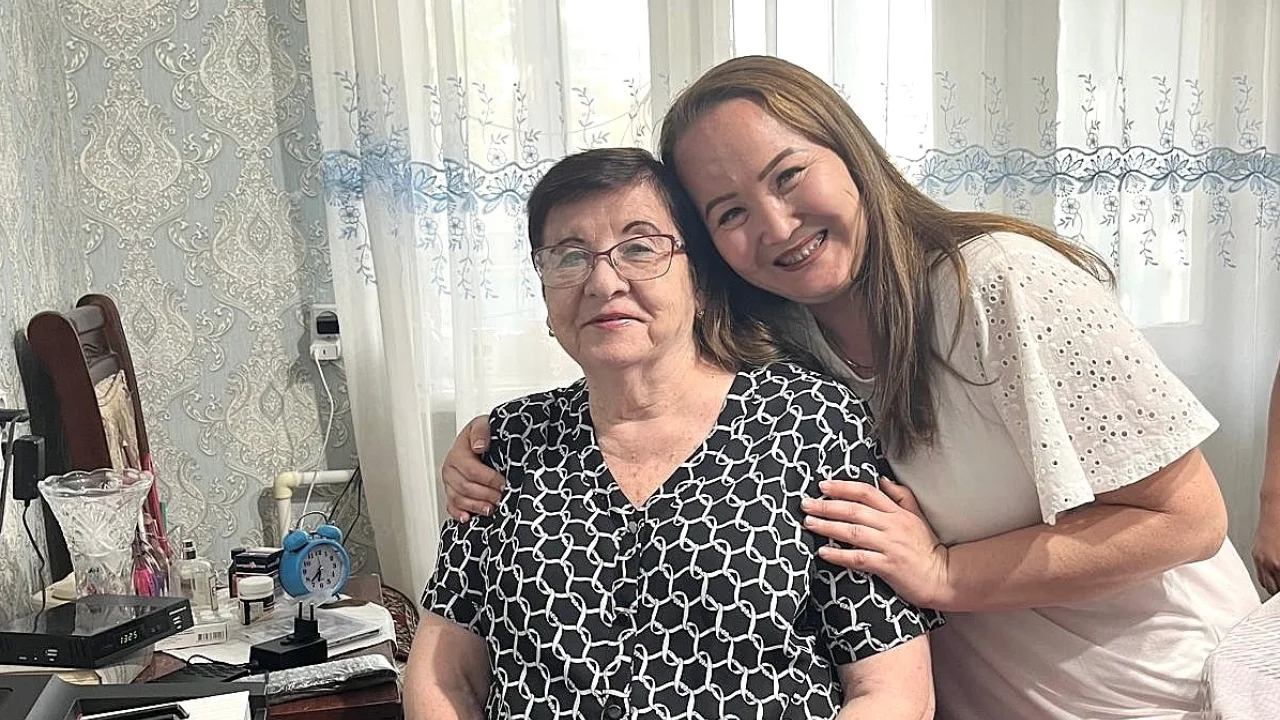 Öğretmenini 20 yıl sonra Özbekistan’da buldu -