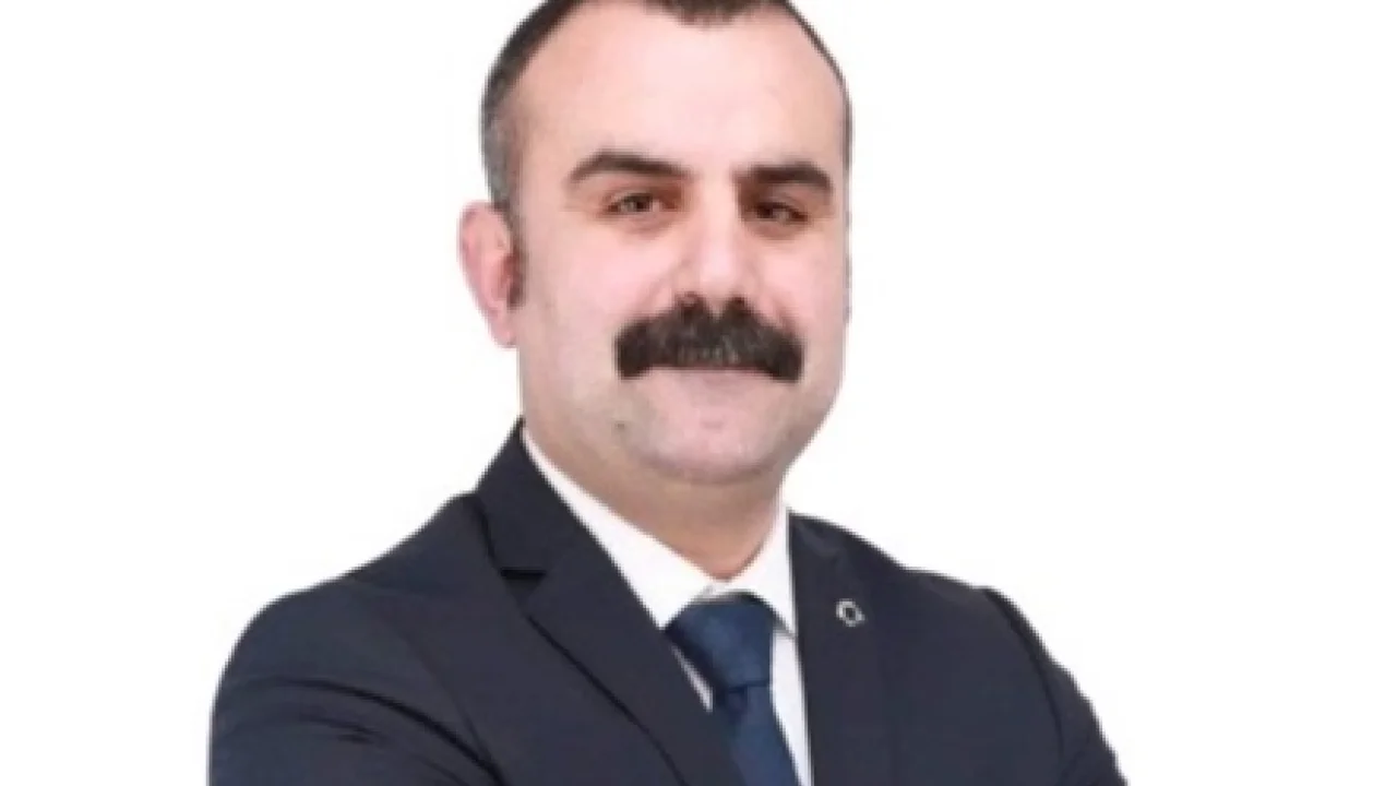 Uzunköprü'de Başkan Martin'e CHP rozetini 'Özel' takacak -