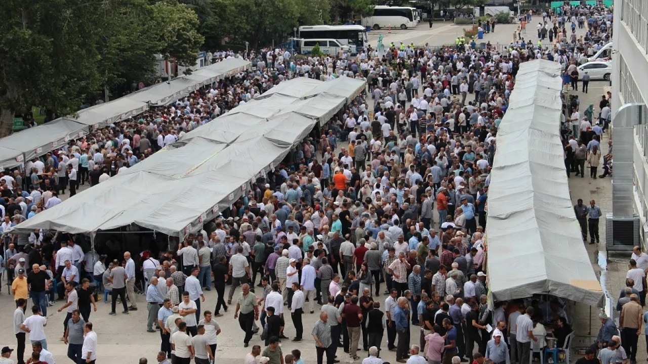 Başkan Erkoyuncu'dan seçim sonrası teşekkür -