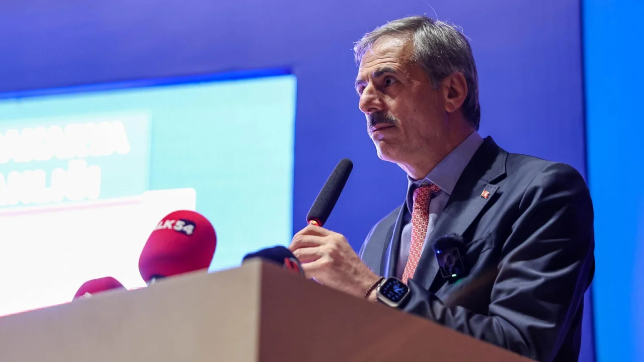 Sakarya tarihine iz bırakacak işler yapmak için çalışıyoruz -