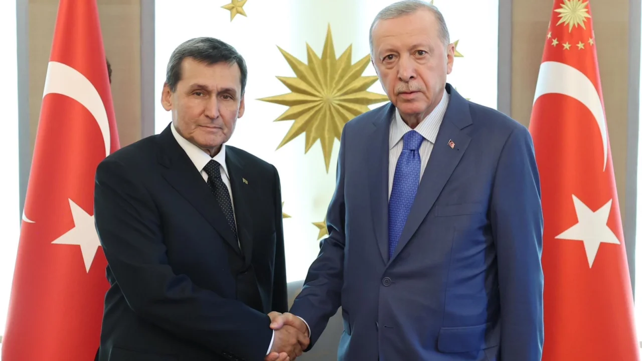 Türkmenistan Dışişleri Bakanı Türkiye'de -