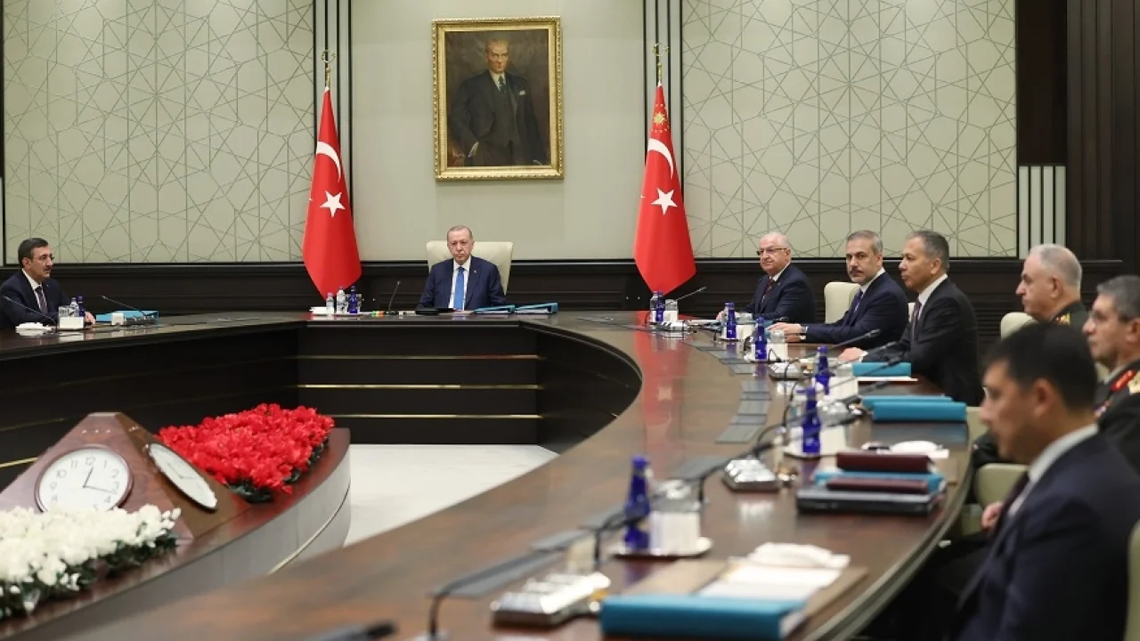 YAŞ toplantısı 1 saat 20 dakika sürdü -
