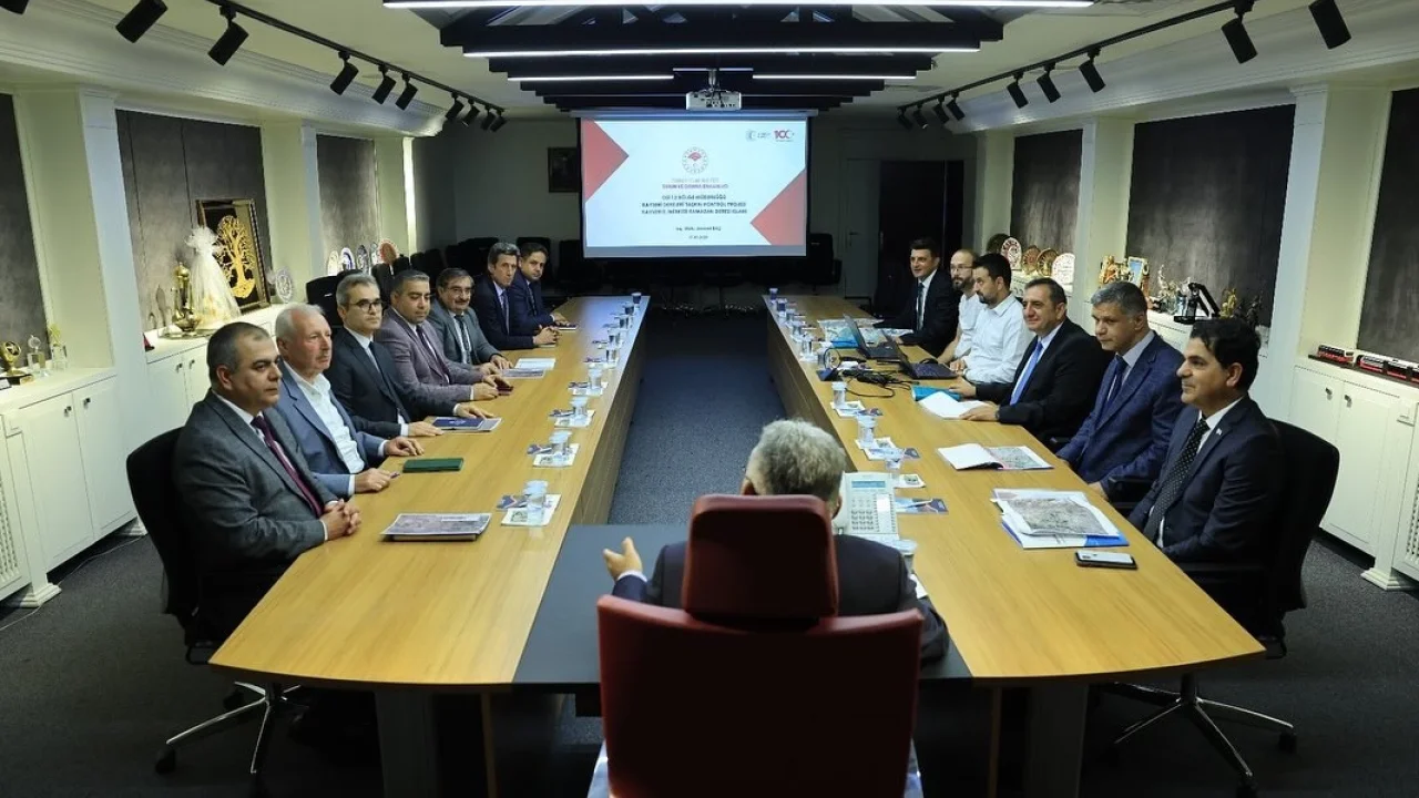 Başkan Büyükkılıç’tan DSİ ve KASKİ İle “altyapı” zirvesi -
