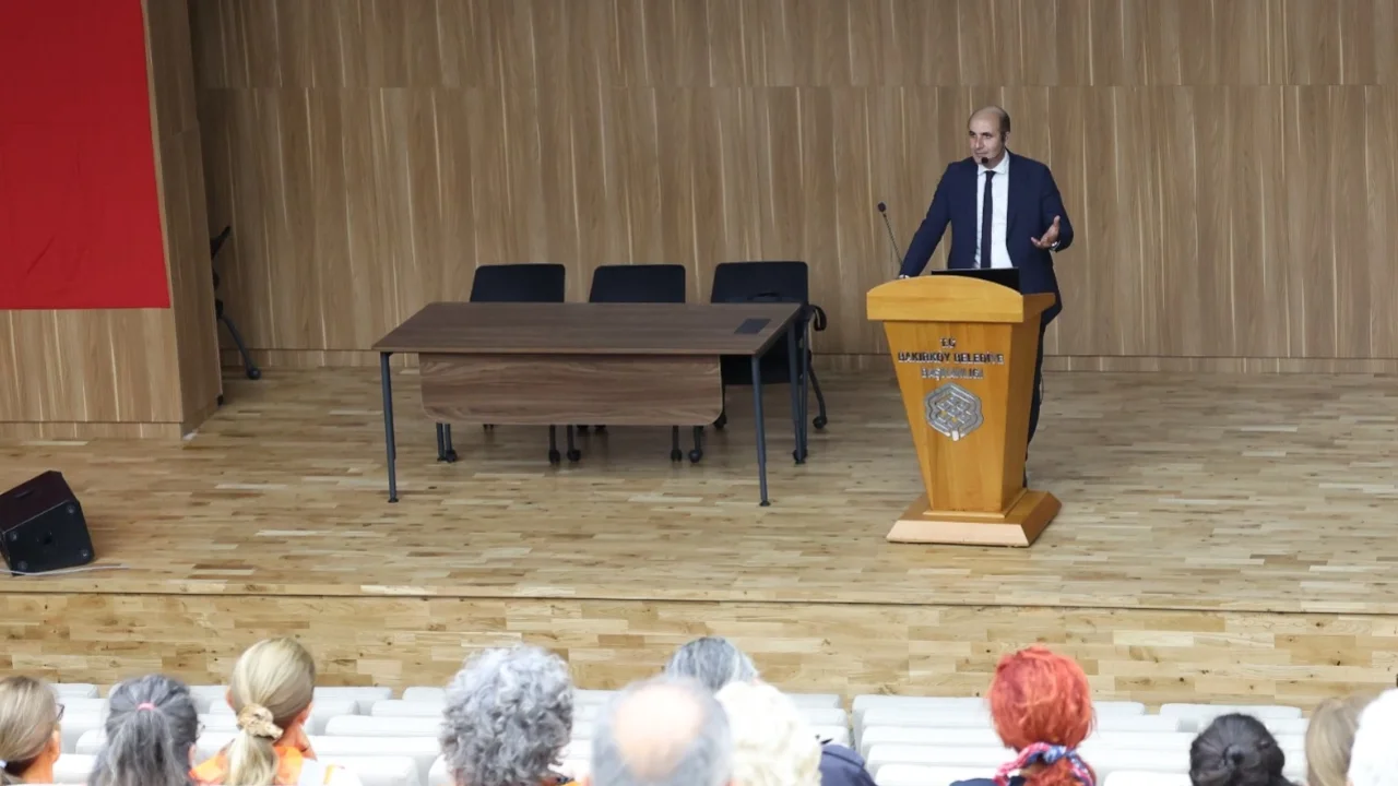 İstanbul Bakırköylü vatandaşlara afet farkındalığı -