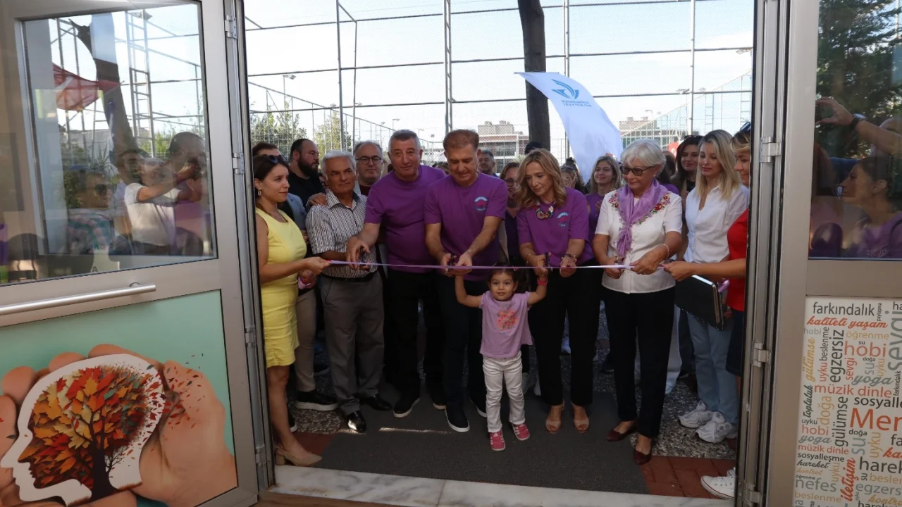 İzmir Güzelbahçe bu merkezle 'sağlıklı yaş' alıyor! -