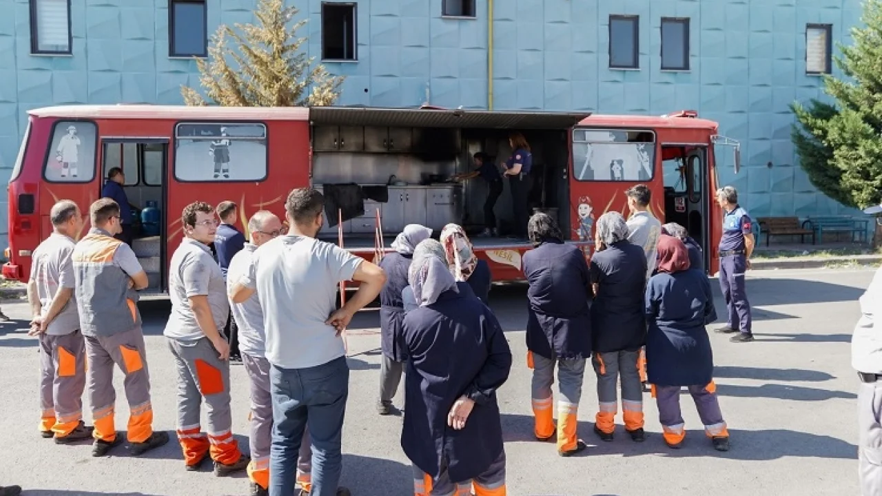 Kayseri Melikgazi'de personele yangın eğitimi -