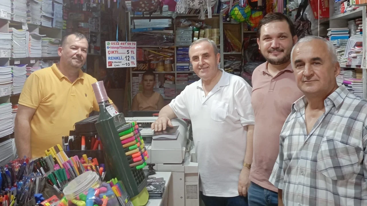 Keşan'da okullar açılıyor, kırtasiye sektörü zor günler geçiriyor -