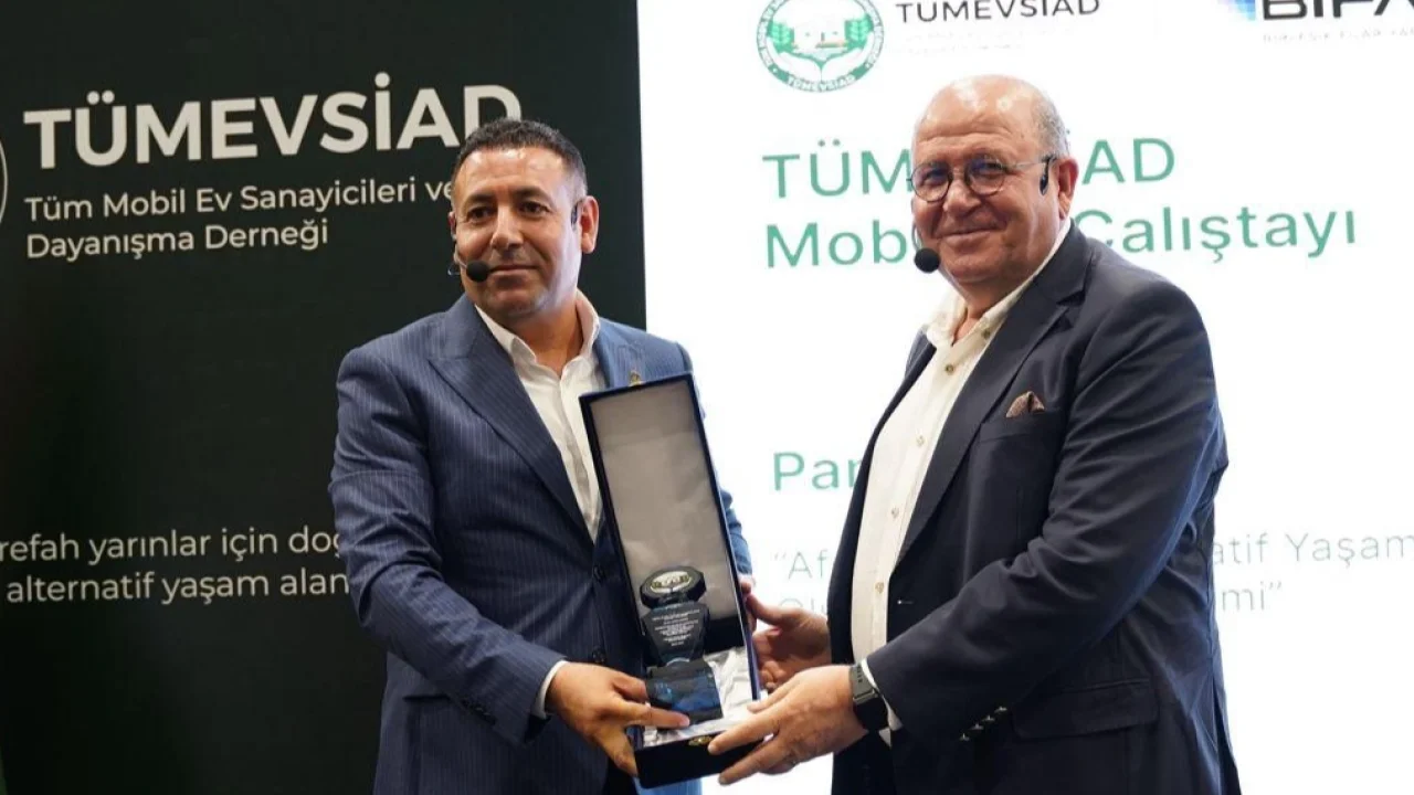 Prof. Dr. Şükrü Ersoy: Mobil evler normal yaşamda da kullanılmalı -