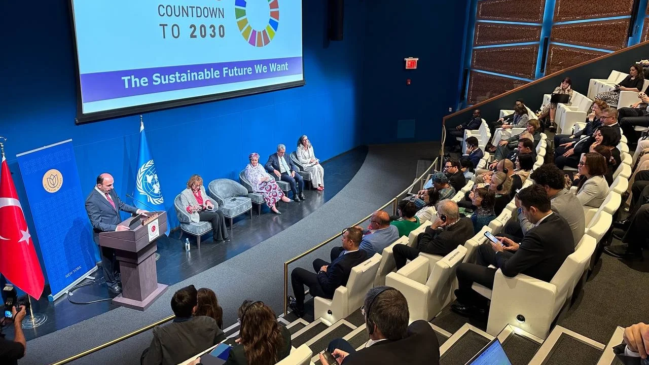 UCLG Başkanı Altay, New York Türkevi’nde yerel liderleri ağırladı -