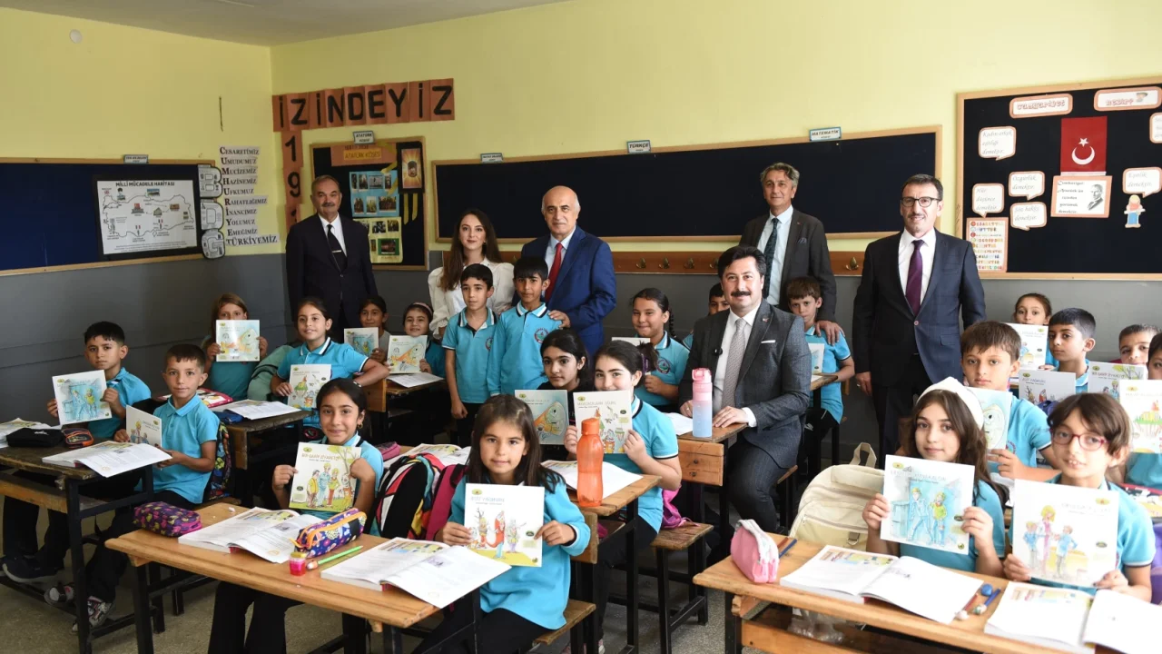 Yenişehir’de 8 bin 884 öğrenci dersbaşı yaptı -