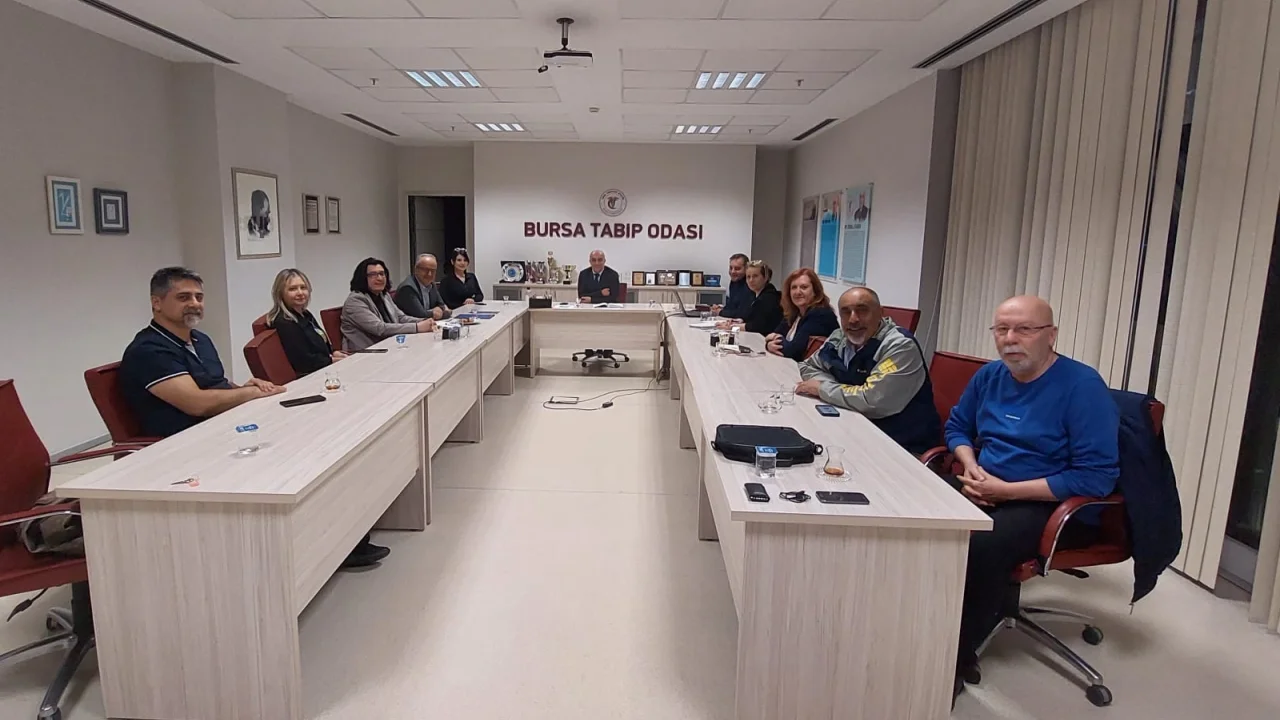 Bursa'da radyoloji görüntülemelerinde taşeronlaşma tartışıldı -