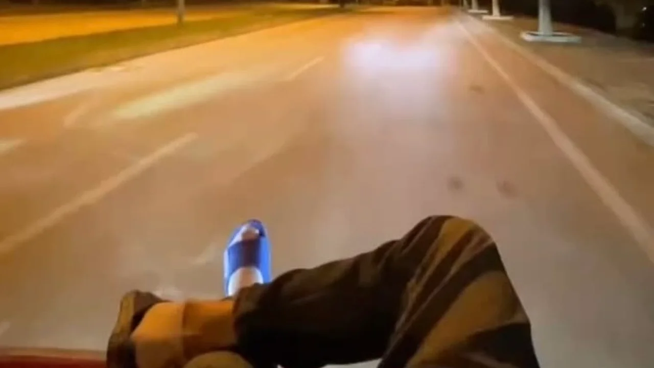 Düzce'de tehlikeli yolculuğa ceza! Mavi terlik fark ettirdi! -