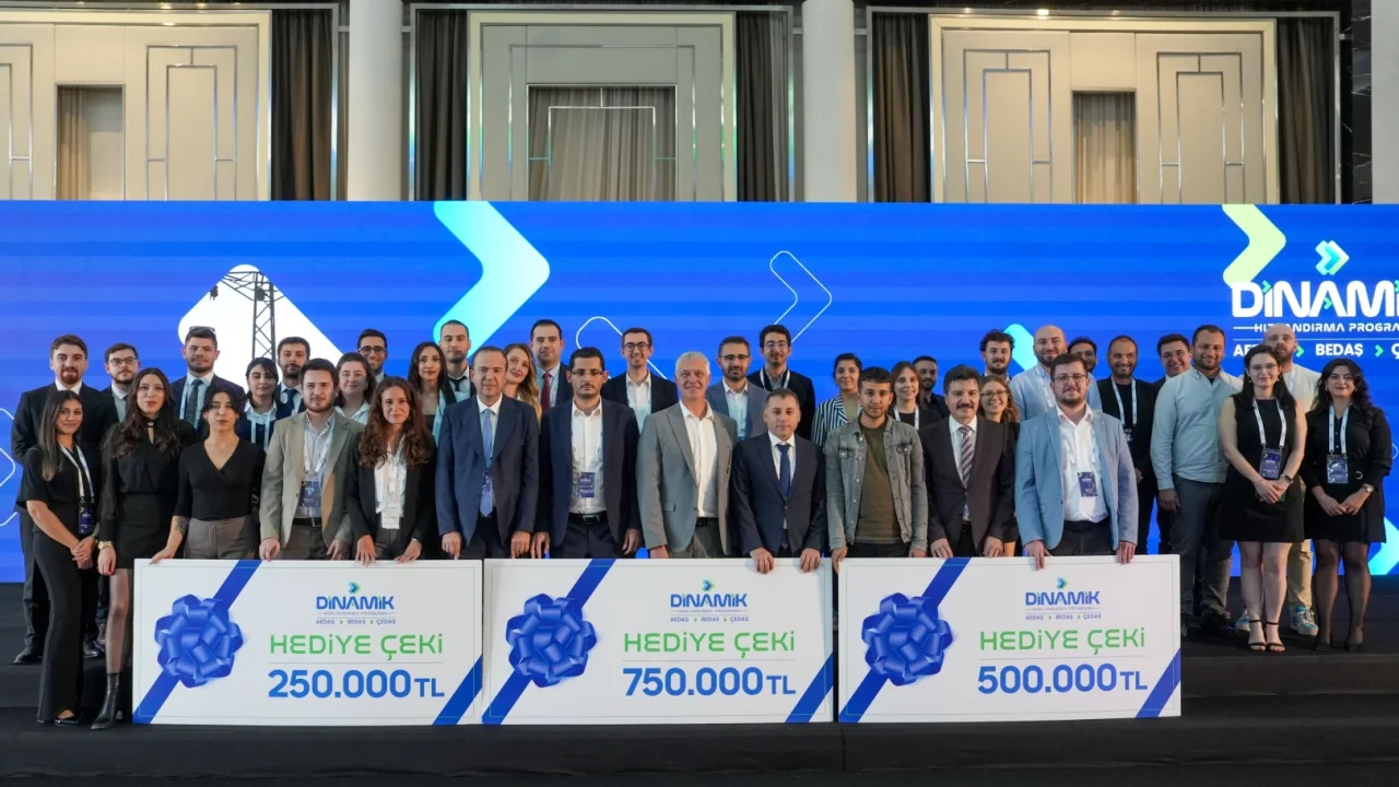 Enerji sektörünün “dinamik” girişimcileri ödüllendirildi -