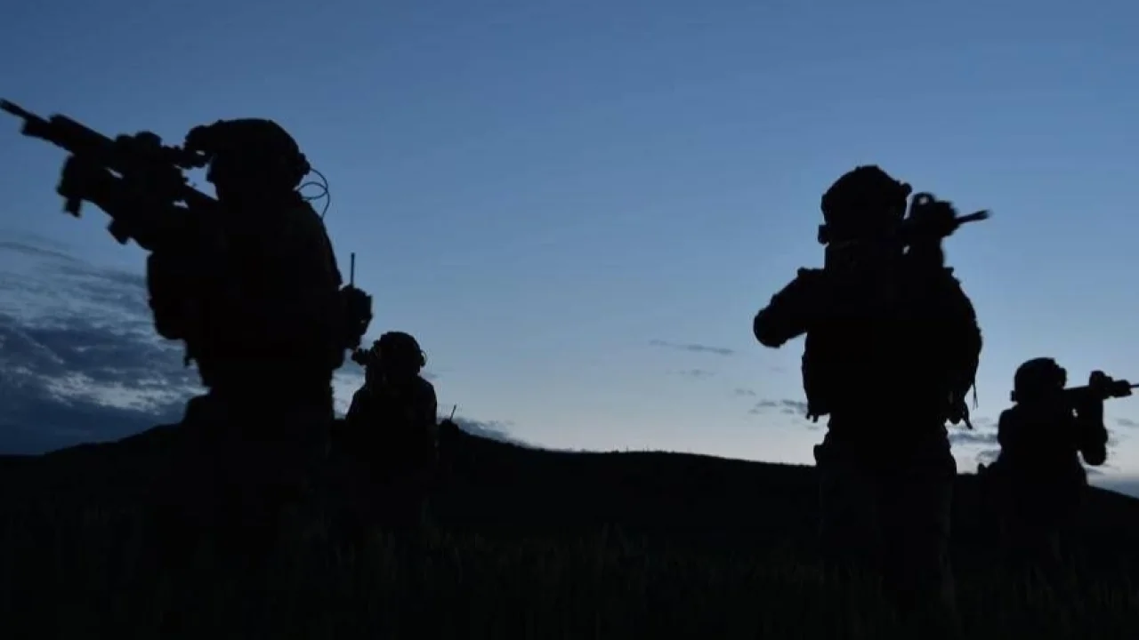 Fırat Kalkanı bölgesinde 4 terörist daha etkisiz! -
