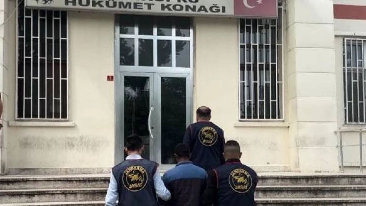 Kaçak zanlı Uzunköprü'nde yakalandı! -