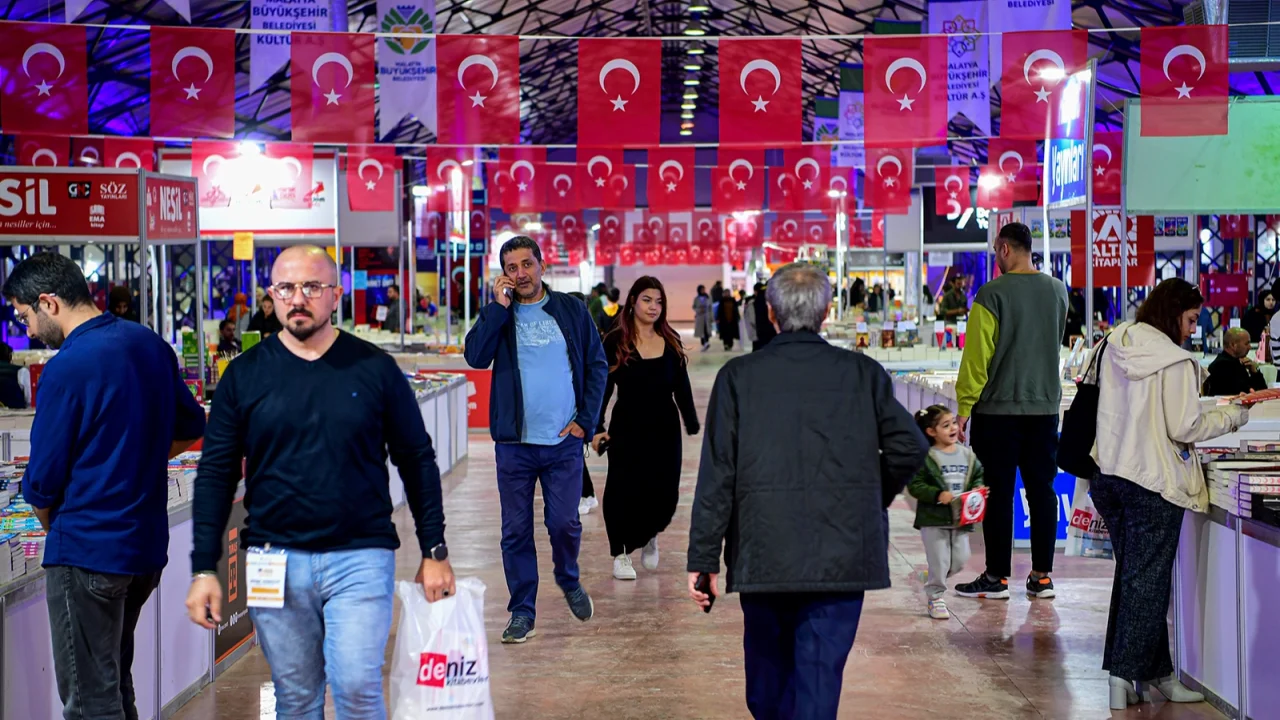 Malatya Kitap Fuarı bölge illerine de hitap ediyor -