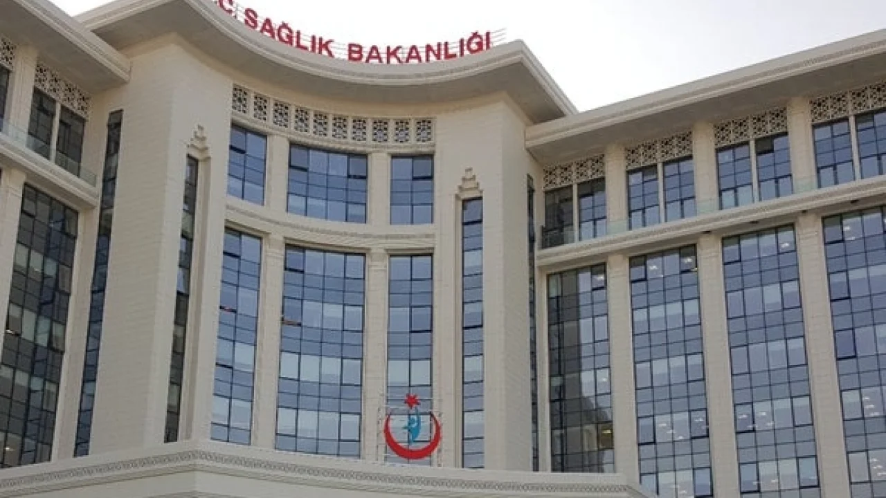 Sağlık Bakanlığı, yenidoğan çetelerinin peşinde! Hukuki yaptırım başlatıldı -
