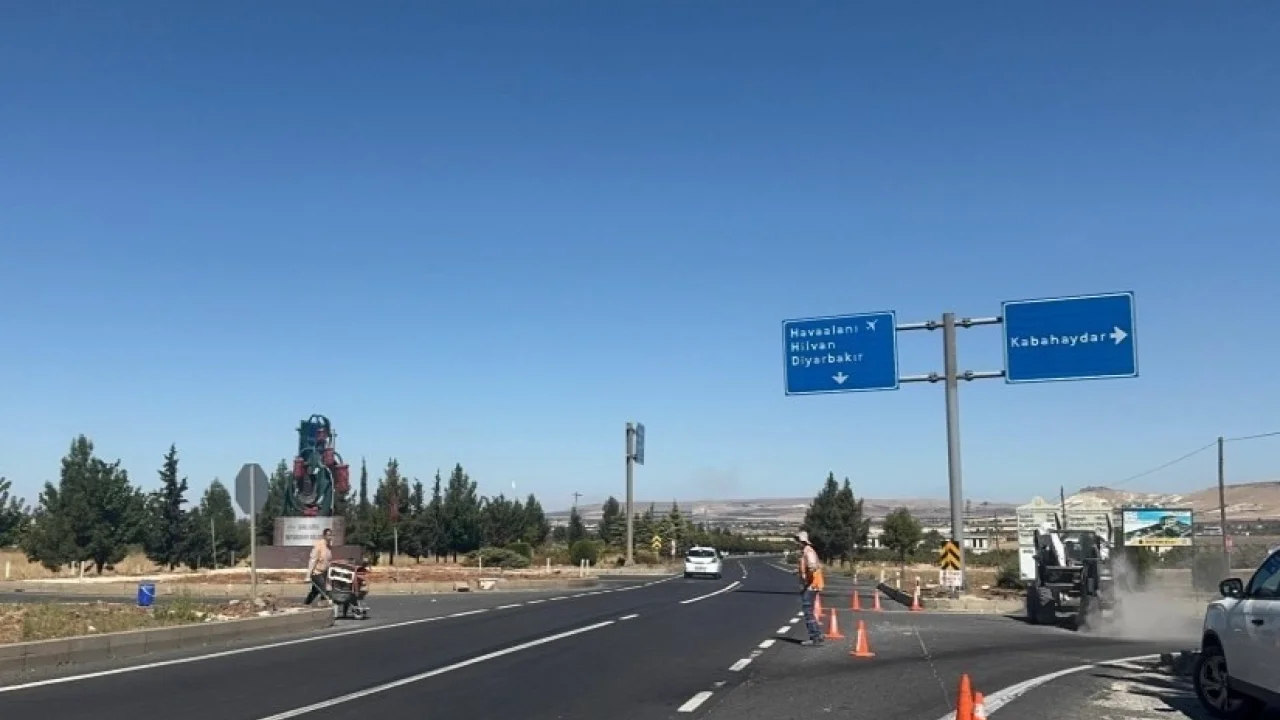 Şanlıurfa-Diyarbakır Yolu Kabahaydar Kavşağına sinyalizasyon sistemi kuruldu -