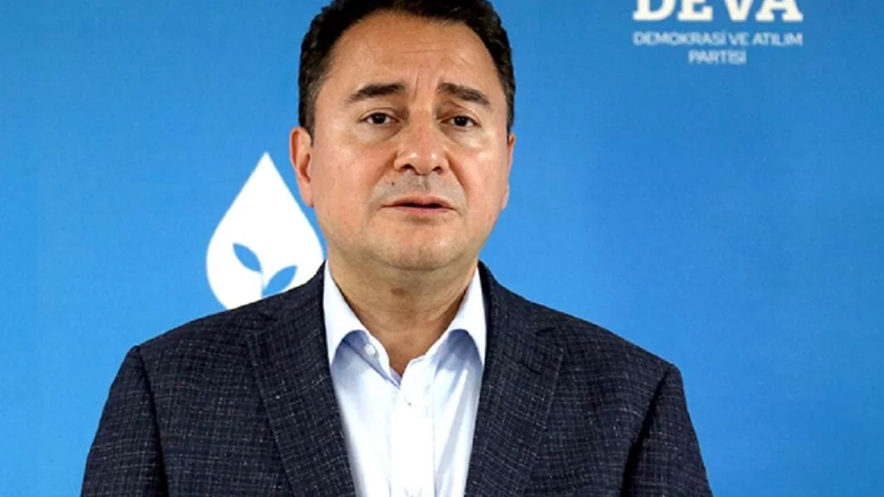 Ali Babacan'dan 'tasarruf' göndermesi -