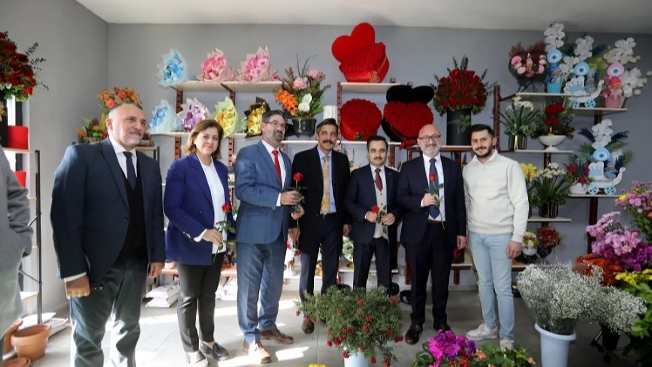 Maltalı Bakan'dan Gaziantep çıkarması -