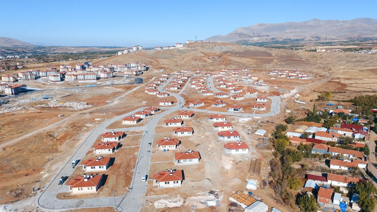 MASKİ Doğanşehir'de kanalizasyon çalışmasını tamamladı -