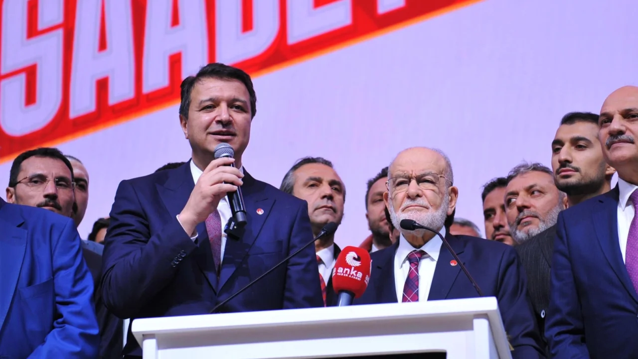 Saadet'e yeni kan... Yeni Genel Başkan Mahmut Arıkan oldu -