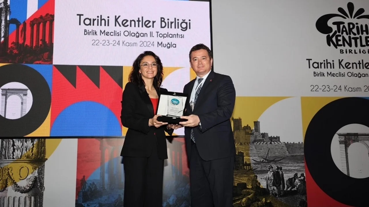 Tarihi Kentler’den Bursa Osmangazi Belediyesi’ne ödül -