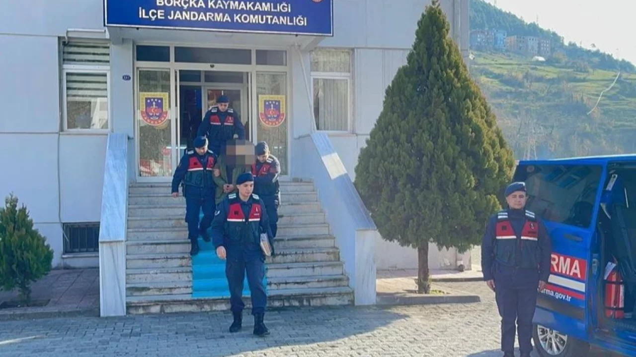 Artvin’de farklı suçlardan aranan 6 kişi yakalandı
