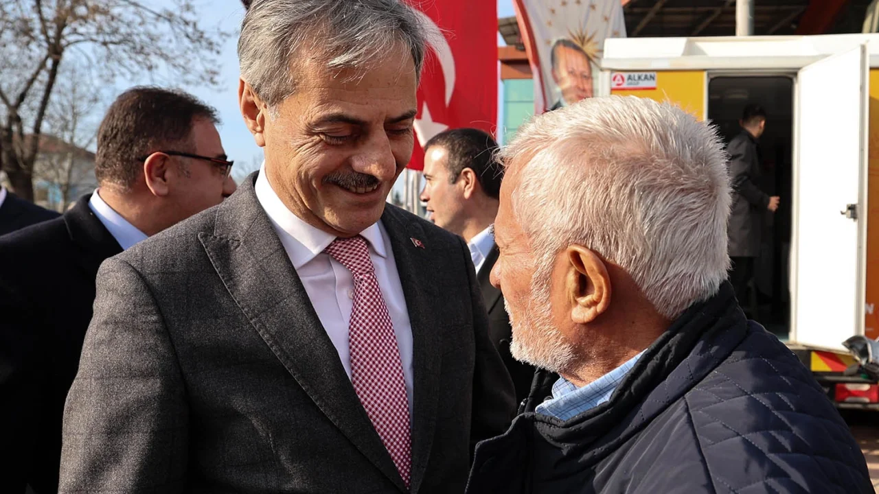 Başkan Alemdar Sakarya'da talepleri dinledi -