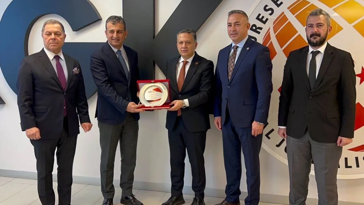 CHP’li Bulut’tan medyaya 'Küresel' mesaj
