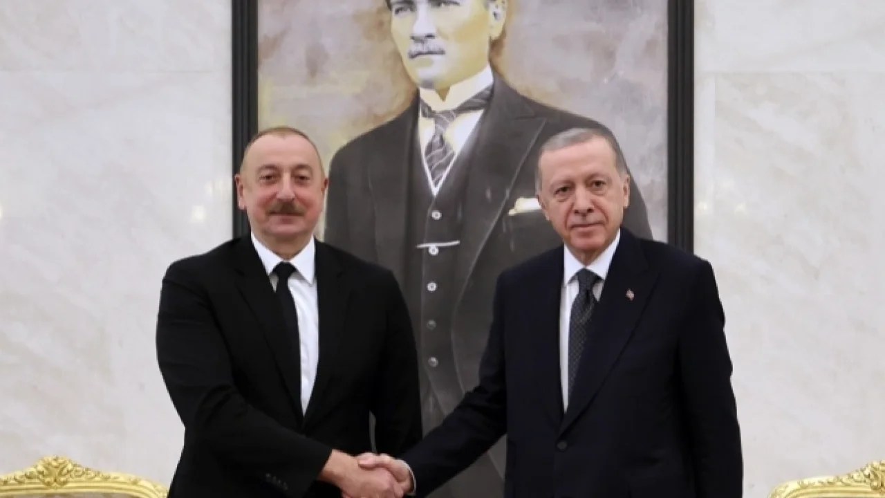 Cumhurbaşkanı Erdoğan mevkidaşı Aliyev'le görüştü