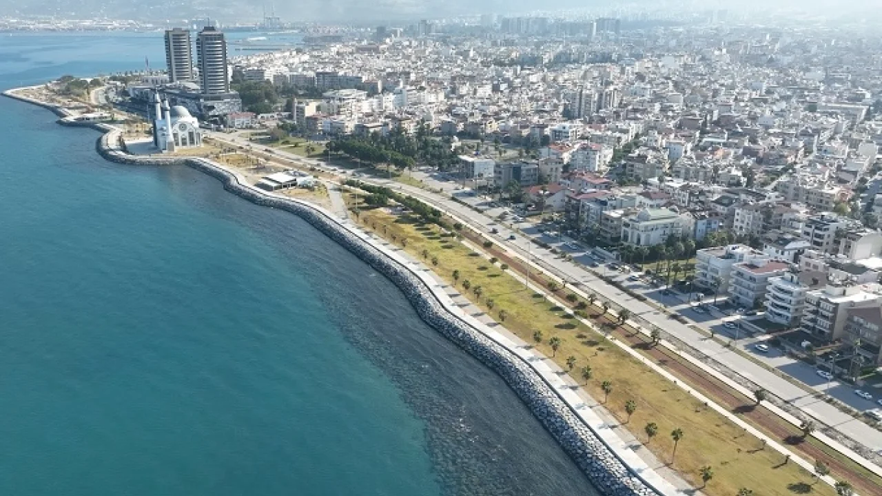Depremde çöken İskenderun sahilinde düzenleme başlıyor