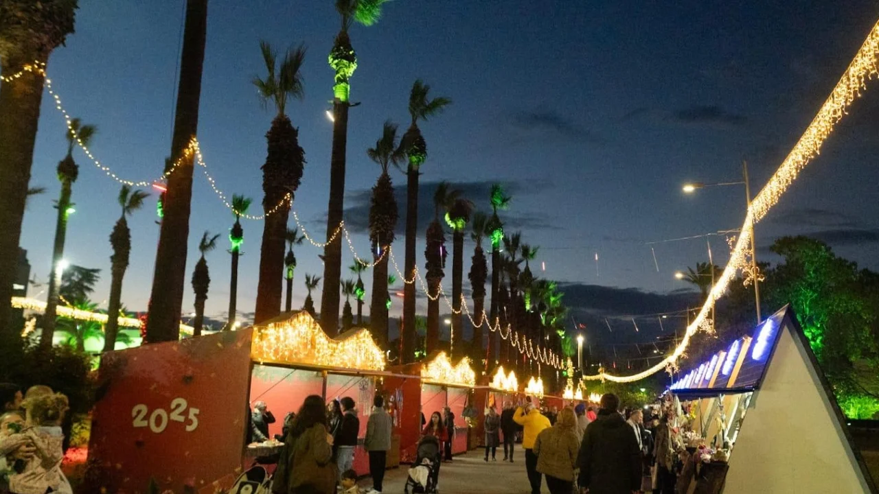 İzmir 2025'i renkli festivalle karşılıyor