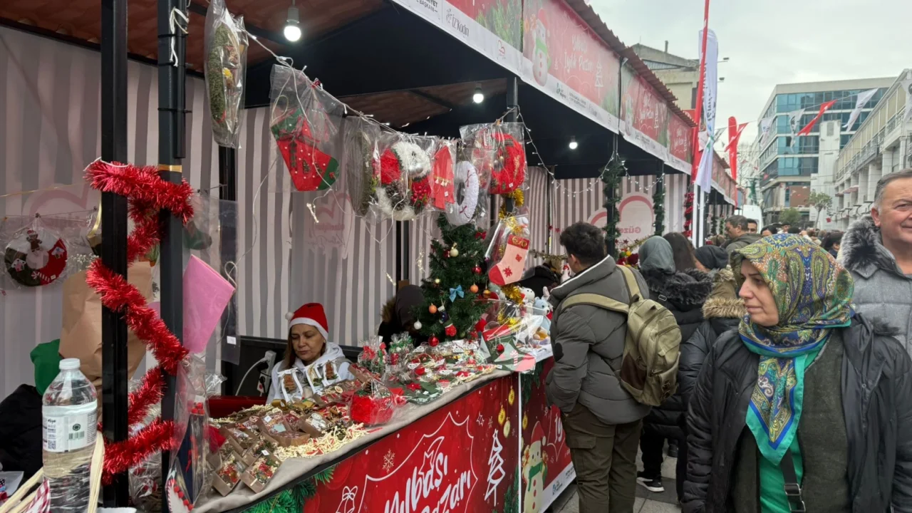 İzmit'te 2024’e renkli bir veda