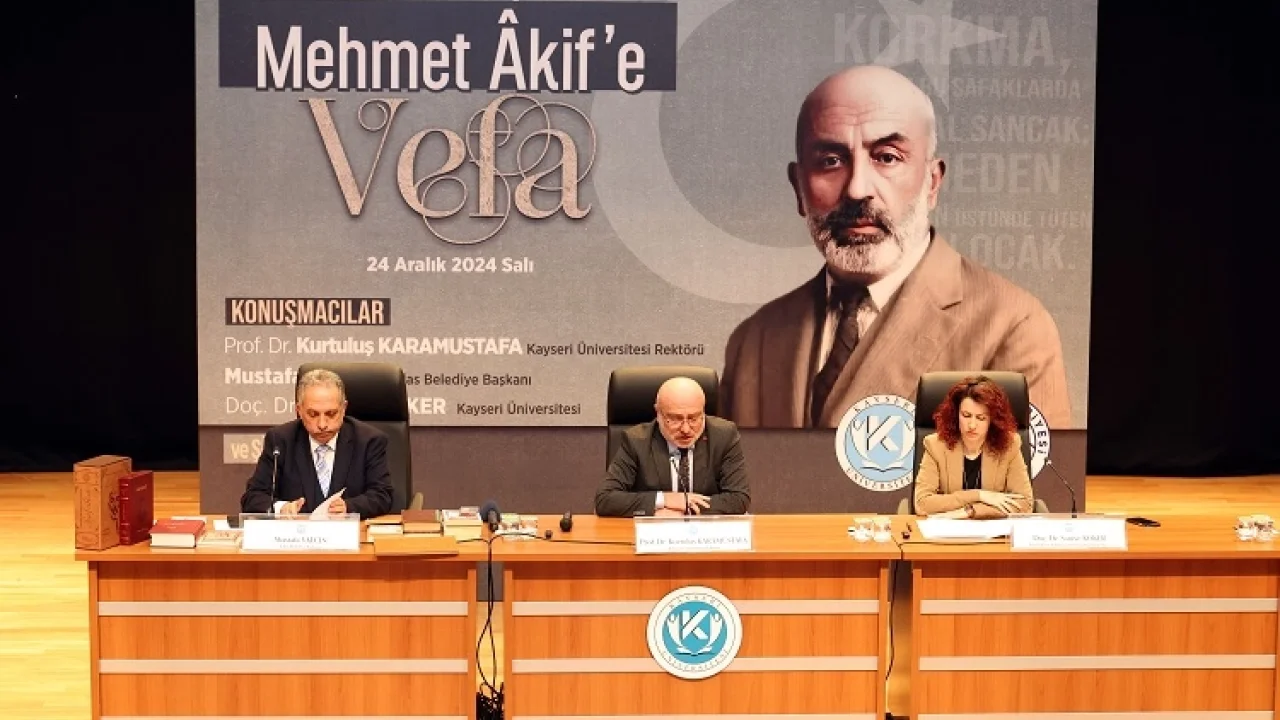 Mehmet Akif Ersoy'a Kayseri Talas'ta vefa