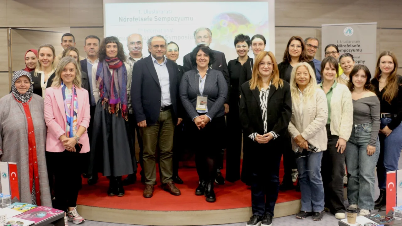 Prof. Dr. Tarhan: “Zihinsel süreçlerle beyindeki işleyiş arasında köprüye ihtiyaç var” -