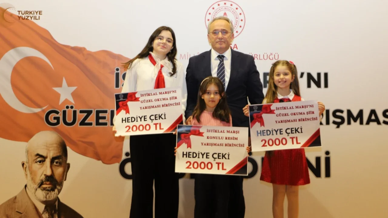 Bursa'da 'İstiklal Marşı'nı Güzel Okuma Şiir Yarışması'na il finali