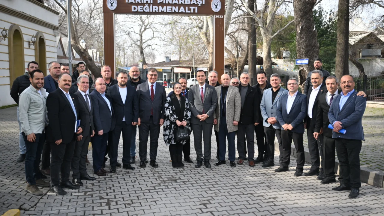 İzmir Pınarbaşı’nda değişim başlıyor!