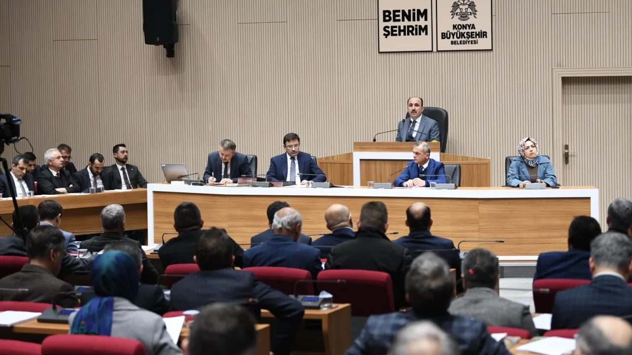 Konya'da yılın ilk meclisi toplandı