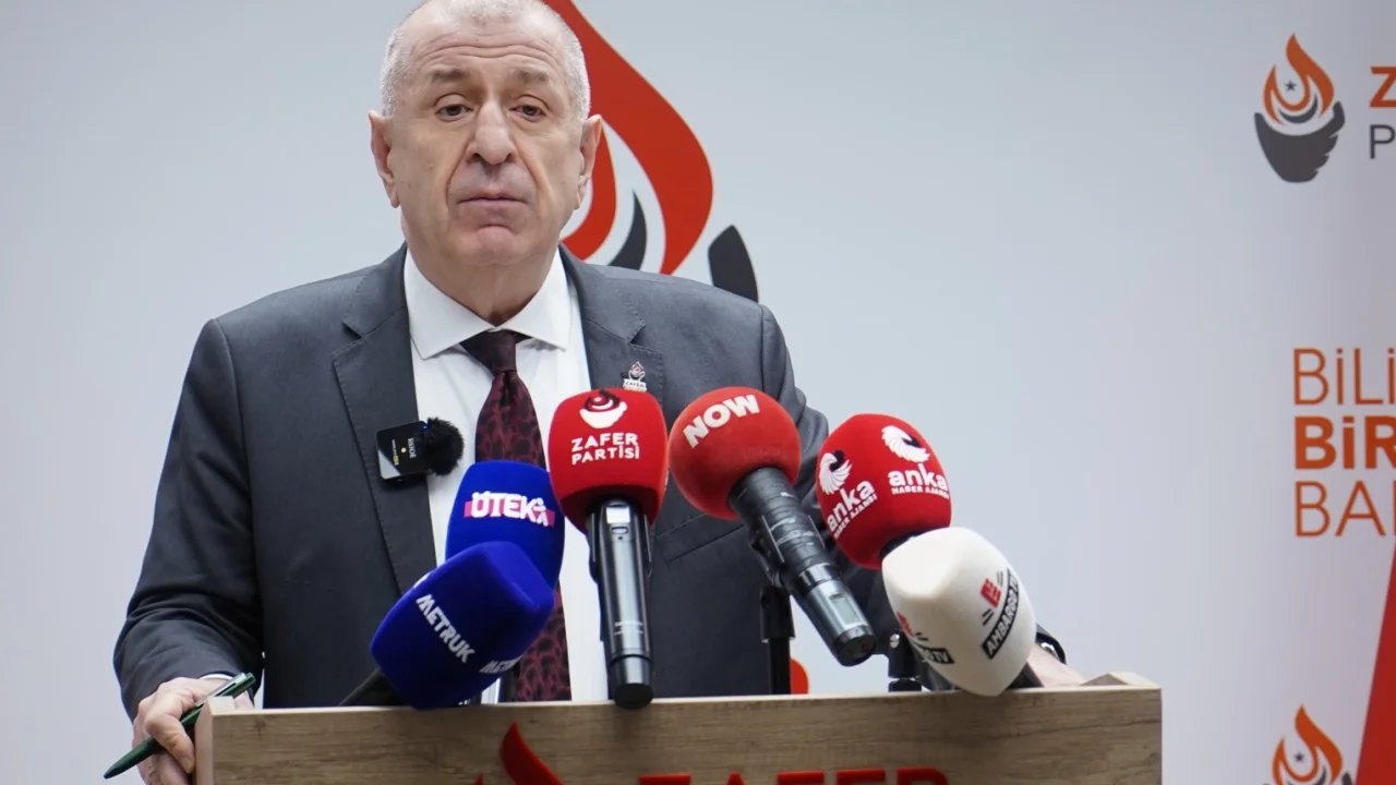 Zafer Partisi Genel Başkanı Prof. Dr. Ümit Özdağ tutuklandı